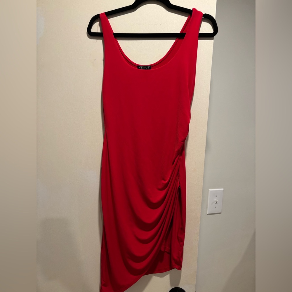 VENUS Scarlet pink dress